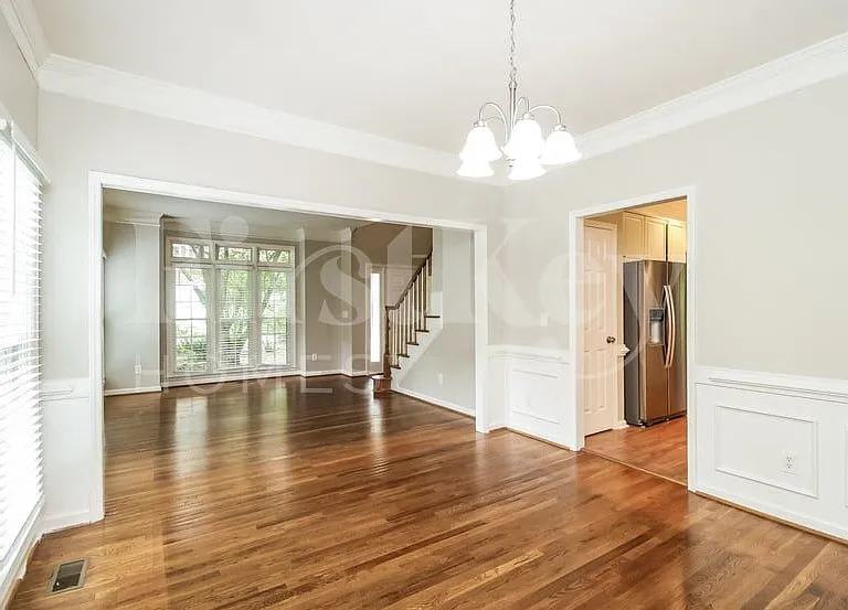 5386 Beechmont Dr — Photo 5