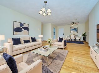 611 Watertown St APT 6, Newton, MA 02460