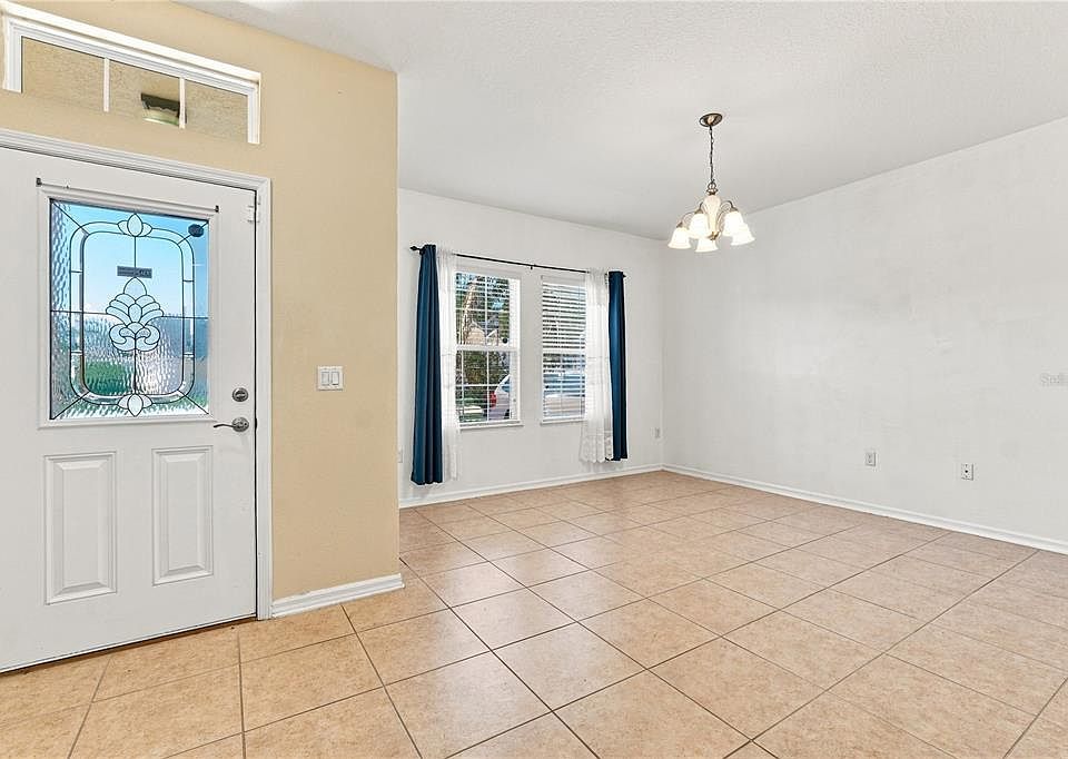 1st image of 2803 MOONSTONE BEND