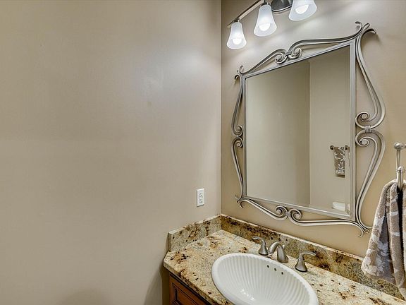 3rd image of 25 Independent Hill Ln