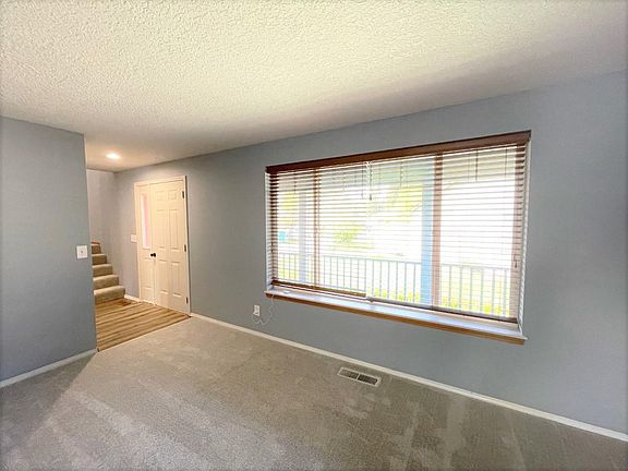 4th image of 12315 NE 43rd Cir