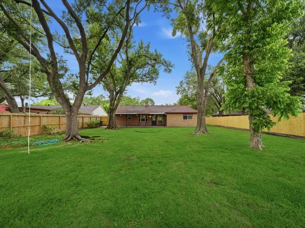 10311 Westray St, Houston, TX 77043