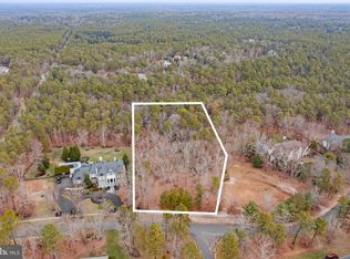 4 Elderberry Dr, Medford, NJ 08055