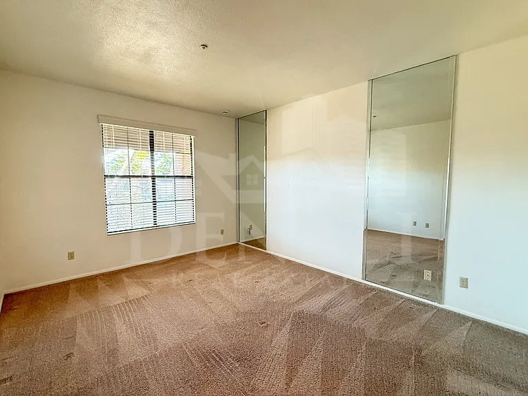 11766 E Becker Ln — Photo 11