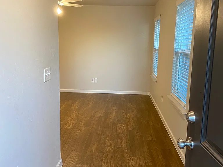 11311 Breckenridge Ln — Photo 4