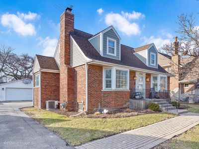 696 S Prospect Ave, Elmhurst, IL, 60126