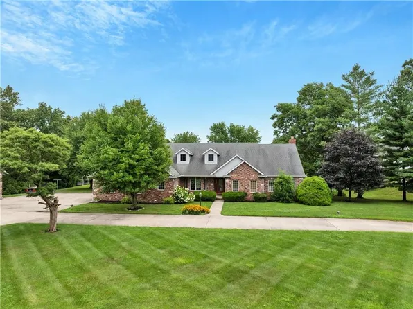 11284 E Lincolnshire Ln, Effingham, IL 62401