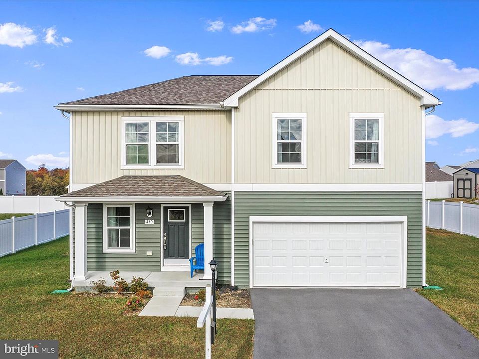 1st image of 430 Eurasian Dr