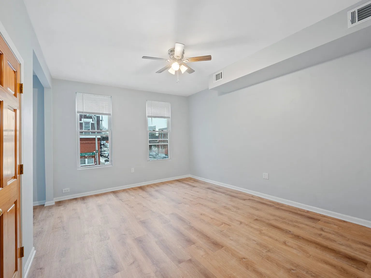 1858 W Cullerton Street — Photo 1