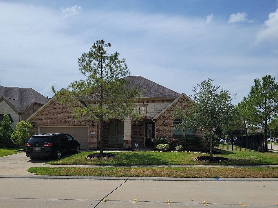 1st image of 20327 Broad Harbor Ln