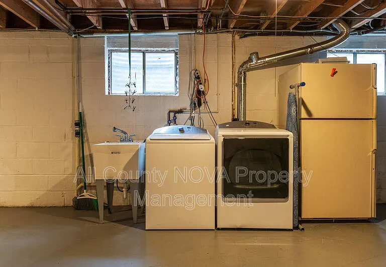 4126 Lenox Dr — Photo 19
