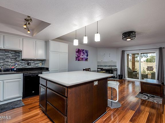 2nd image of 250 W Juniper Ave Unit 28