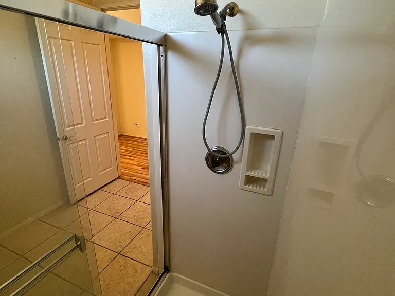 525 Brooklawn Dr — Photo 32