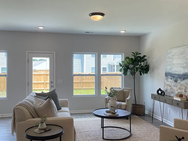 504 Purple Finch Rd — Photo 7