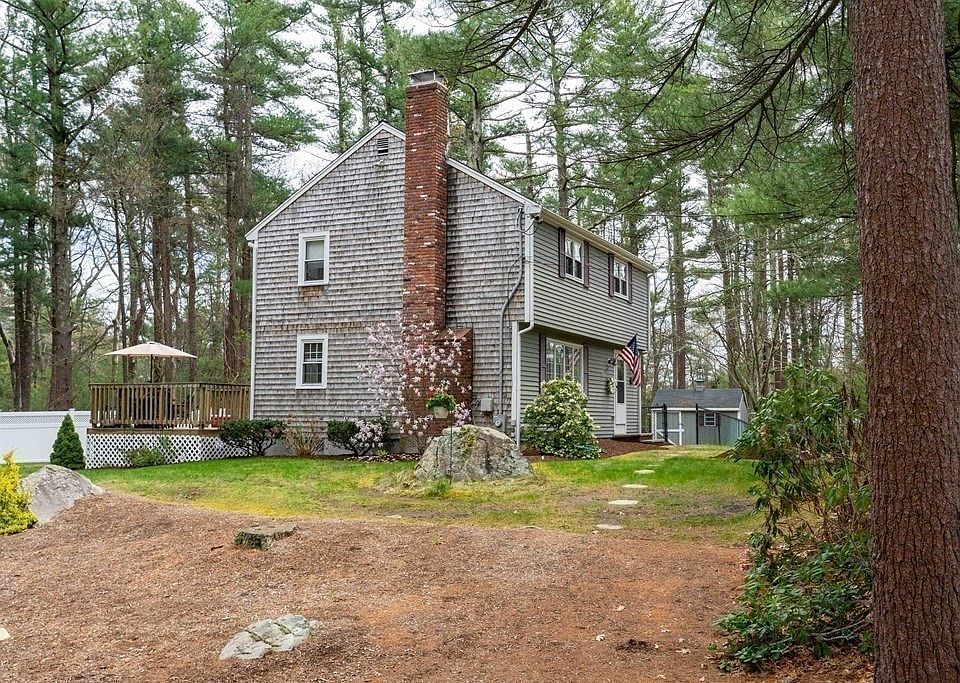 1st image of 715 Summer St
