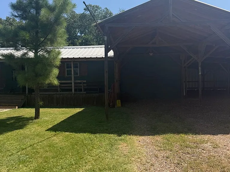 2723 Tin Top Rd — Photo 34
