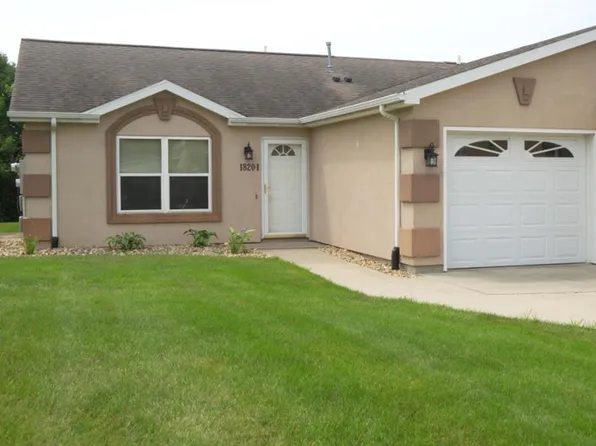 1820 W 18th St APT 1, Cedar Falls, IA 50613