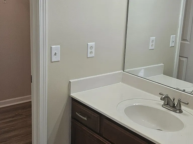3059 London View Dr — Photo 11
