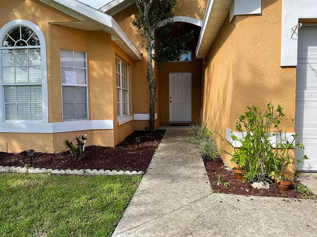 8231 Fort Thomas Way — Photo 3