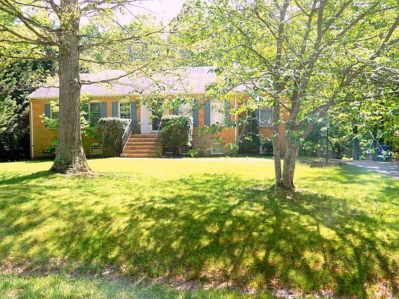 2nd image of 73 Robinson Dr