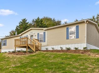 295 Saddle Horse Cir, Tunnel Hill, GA 30755
