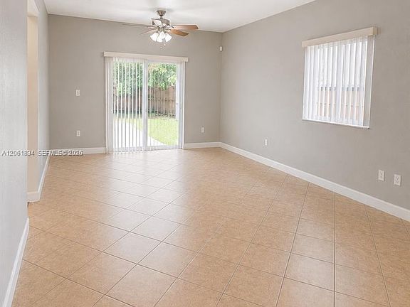5th image of 2603 NE 41st Cir #2603