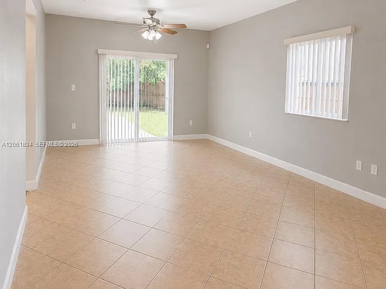 2603 NE 41st Cir #2603 — Photo 5
