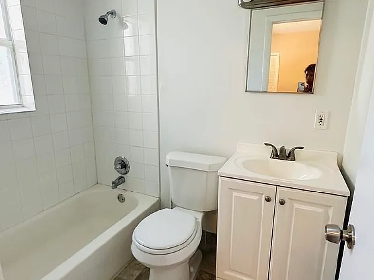3071 SW 27th Ave #15 — Photo 9