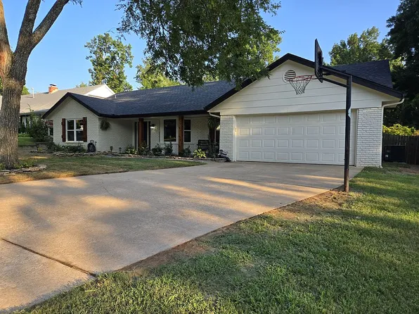 4204 E 85th St, Tulsa, OK 74137