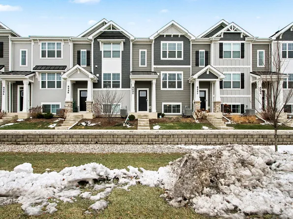 8690 Larkspur Lane St, Saint John, IN 46373