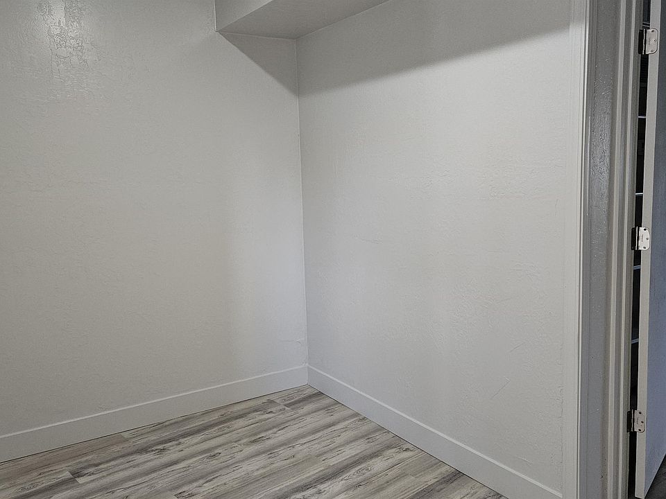 office or setting area