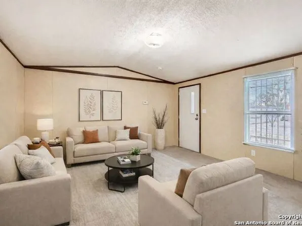 4423 E Houston St, San Antonio, TX 78220