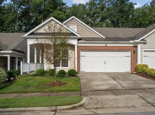 721 Finnbar Dr, Cary, NC 27519