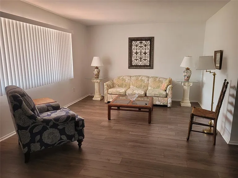 1408 Nashua Cir — Photo 4