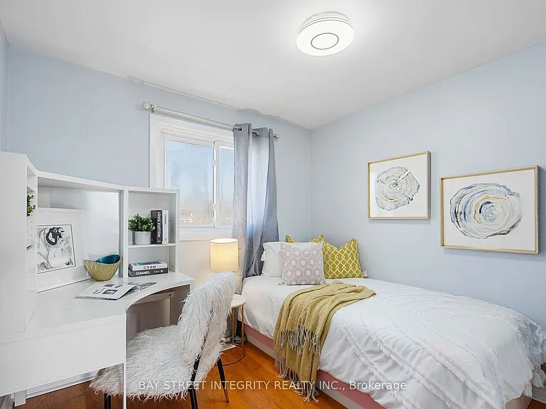 22 Dunbar Cres — Photo 10
