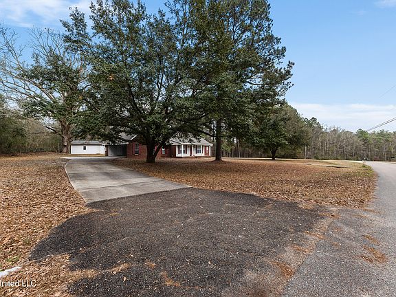 2nd image of 42 Asa Miley Rd