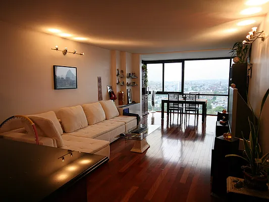 Rented by null | media 9