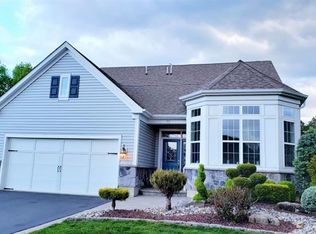 7 E Milan Blvd, Farmingdale, NJ 07727