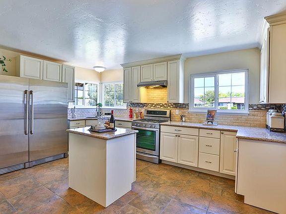 4th image of 5307 Meridian Ave