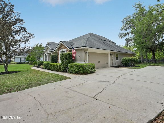 4th image of 112 OAKWOOD PLANTATION Drive