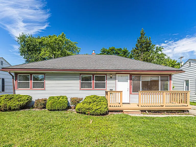3725 Coolidge Hwy — Photo 1