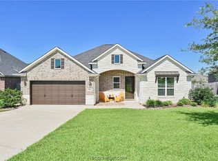 3508 Foxcroft Path, Bryan, TX 77808