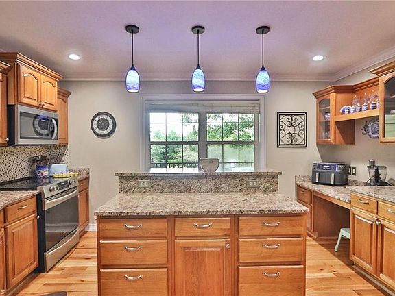 5th image of 5422 Colvard Hill Ln