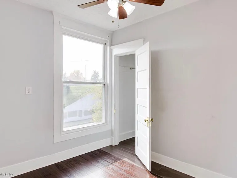 211 E Kentucky St #2A — Photo 5