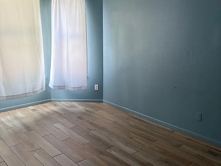 6307 Cambridge Dr #3 — Photo 9