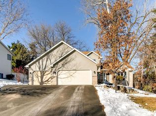 5505 Jenni Ln, White Bear Township, MN 55110