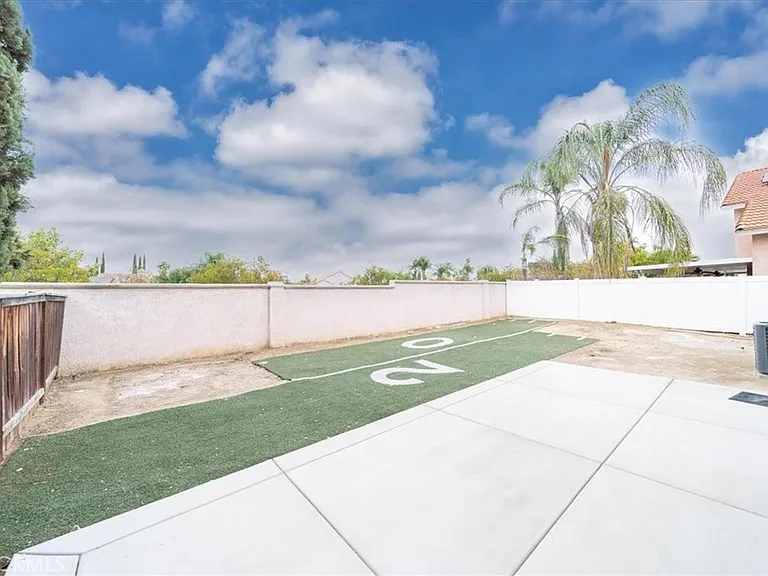 24687 New Haven Dr — Photo 38