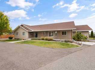711 W 27th Pl, Kennewick, WA 99337
