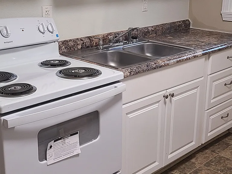 1317 Onyx St #2 — Photo 13