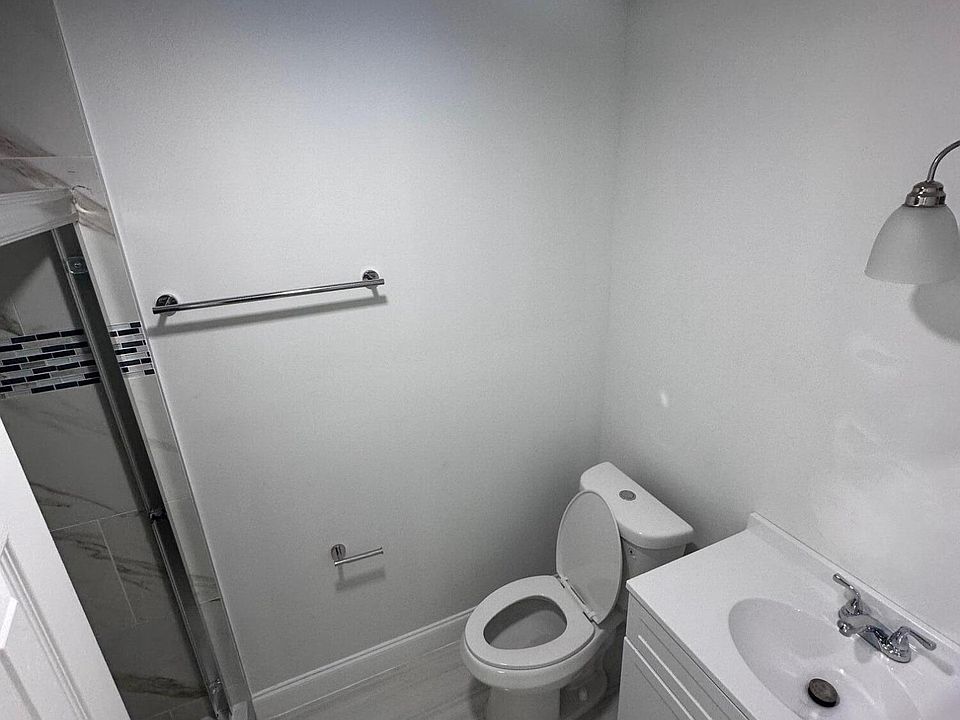 1st image of 1775 18 Avenue N